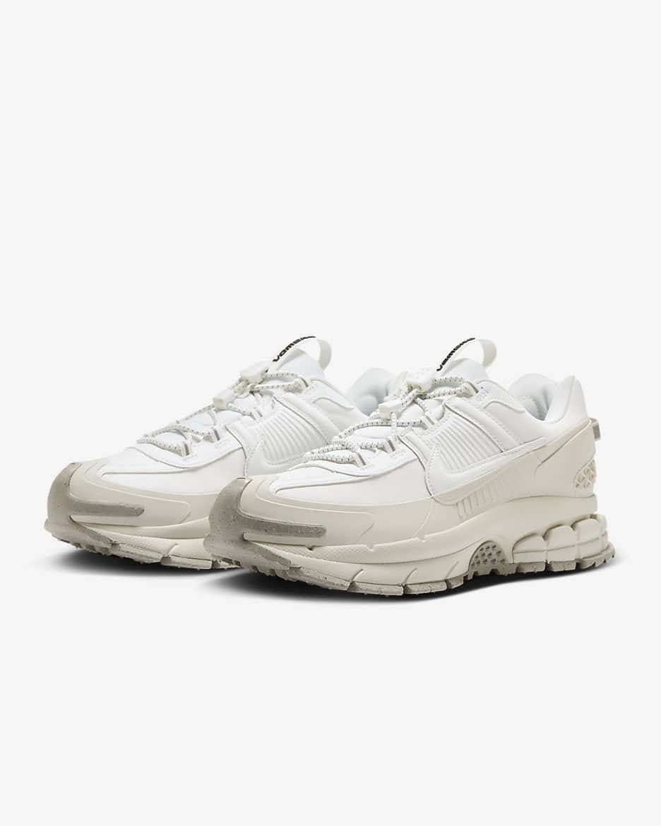NIKE ZOOM VOMERO WHITE